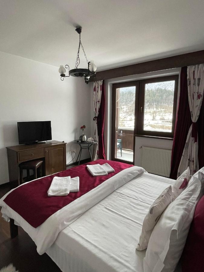 Casa Luce - Camere De Inchiriat Buşteni Exterior foto